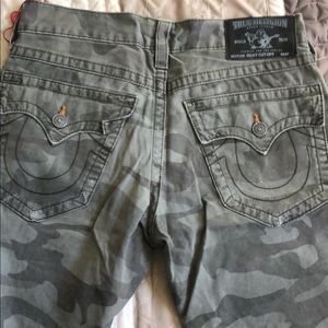 True Religion Shorts - True Religion Camo Shorts True Religion Shorts - True Religion Camo Shorts